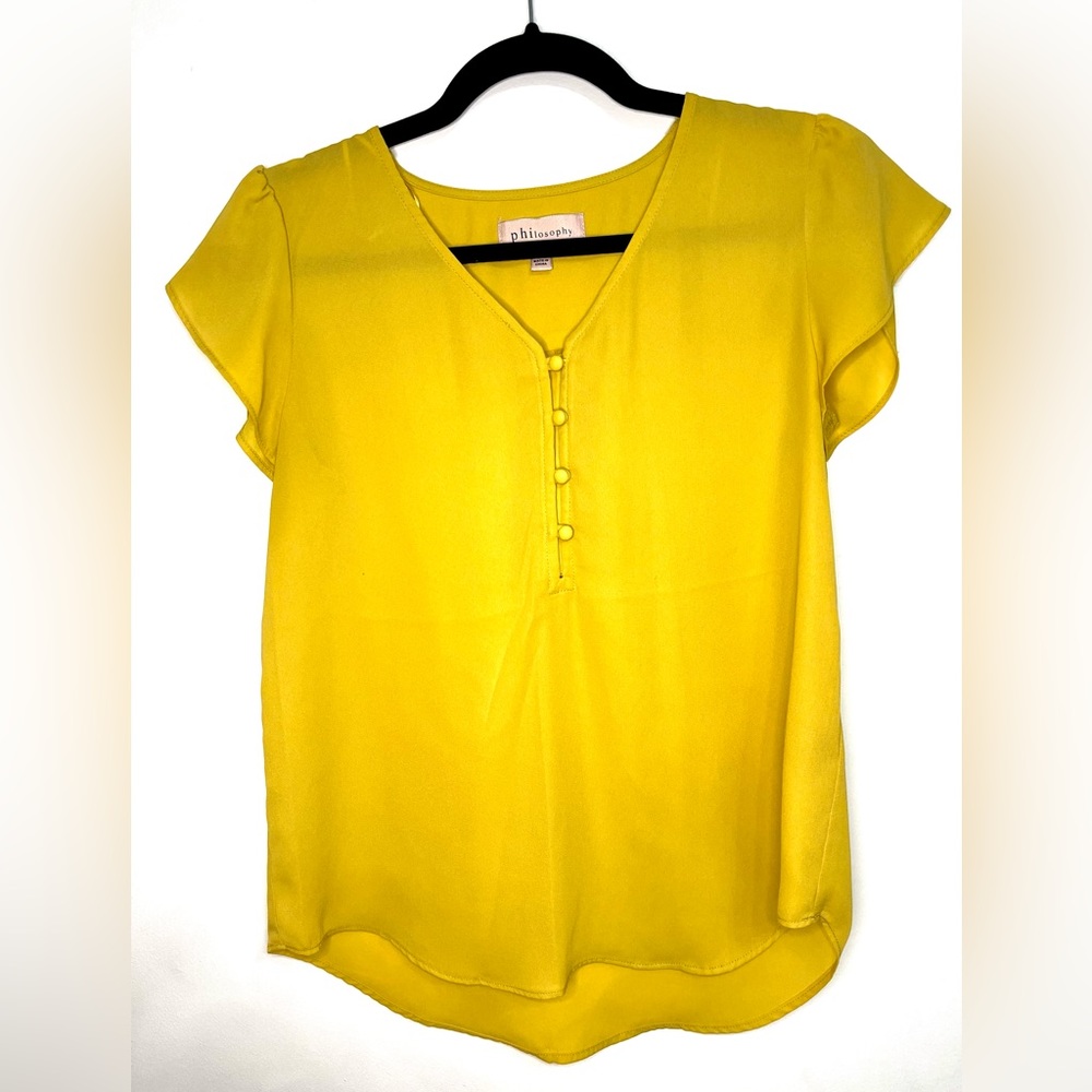 Yellow Top🌻
